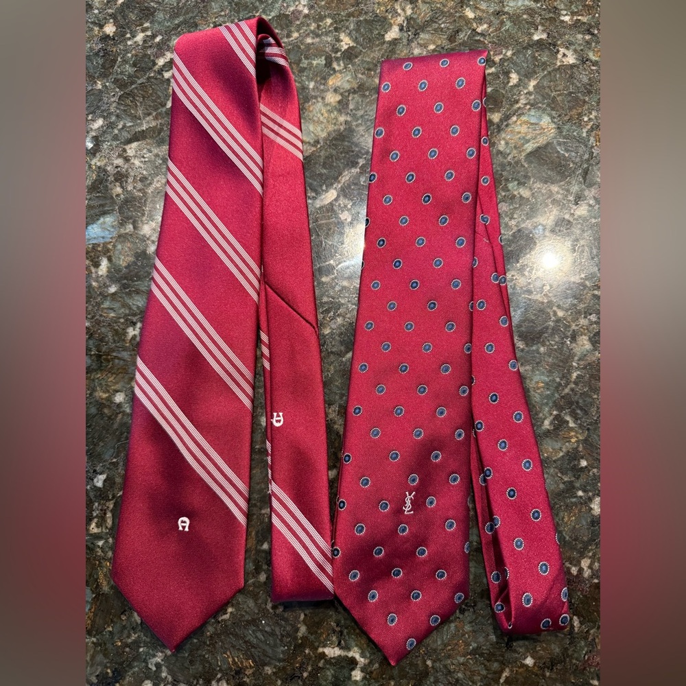 YSL Yves Saint Laurent & Etienne Agnier Men's Red Logo Neck Tie R